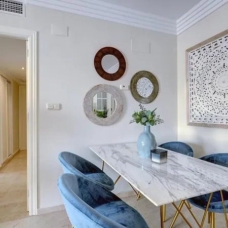 Apartman Lujo En Banana Primera Linea De Playa Marbella