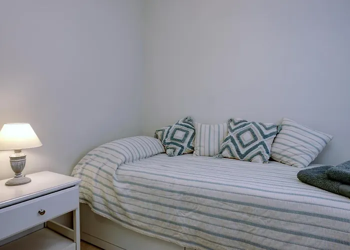 Lujo En Banana Primera Linea De Playa Marbellac