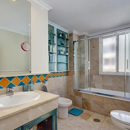 Lujo En Banana Primera Linea De Playa * Марбелья