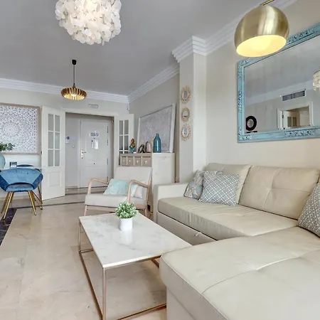 Lujo En Banana Primera Linea De Playa Марбелья