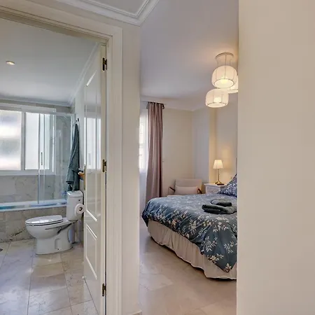 Lujo En Banana Primera Linea De Playa * Марбелья