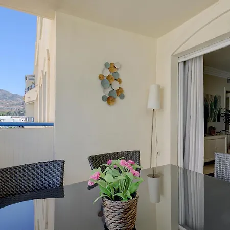 Lujo En Banana Primera Linea De Playa Марбелья